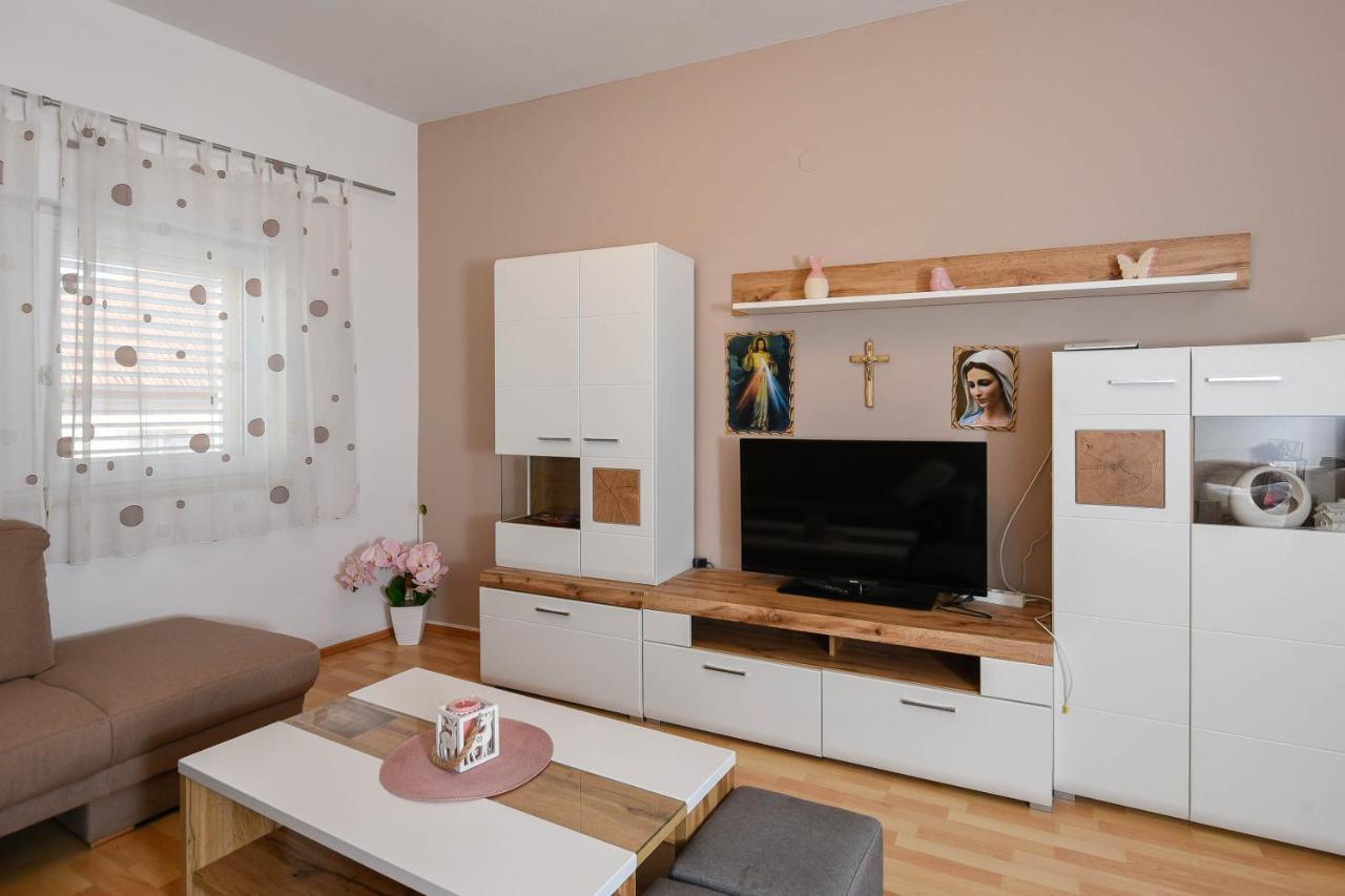 Apartments Karla Orebić Zewnętrze zdjęcie